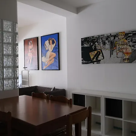Aquamarina Apartment